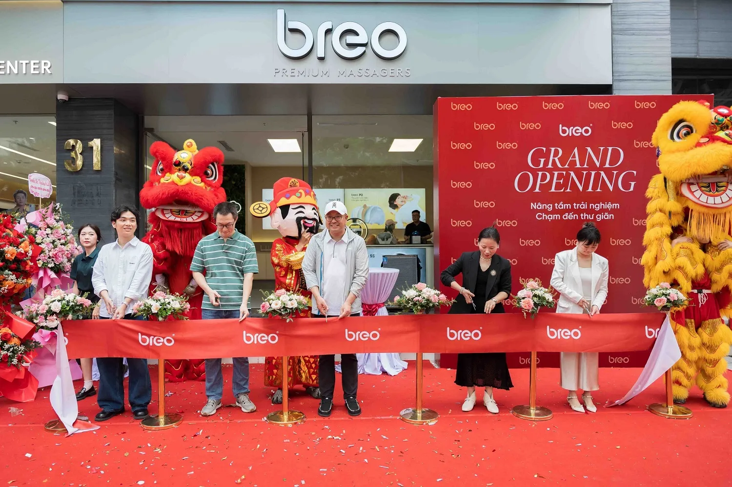 Breo ra mắt cửa hàng đầu tiên tại Việt Nam, mở ra không gian công nghệ chăm sóc sức khỏe hiện đại